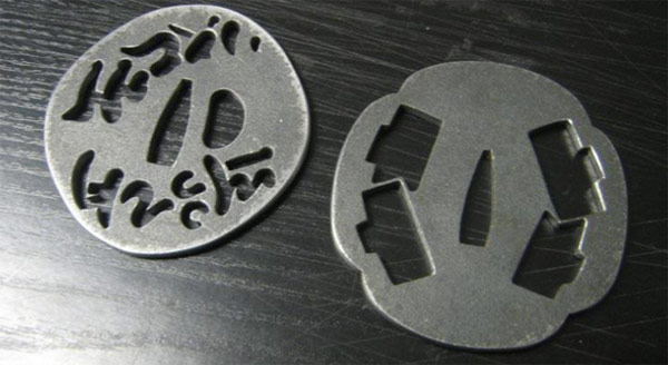 tsuba